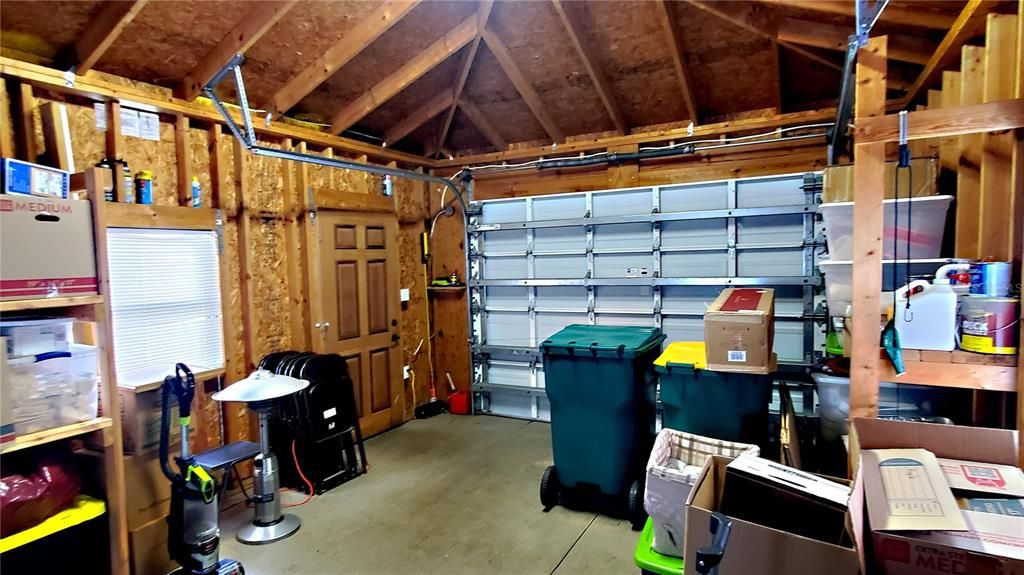 For Sale: $340,000 (2 beds, 2 baths, 1097 Square Feet)
