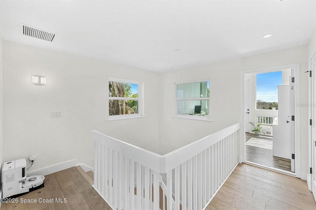 For Sale: $4,490,000 (4 beds, 4 baths, 3768 Square Feet)