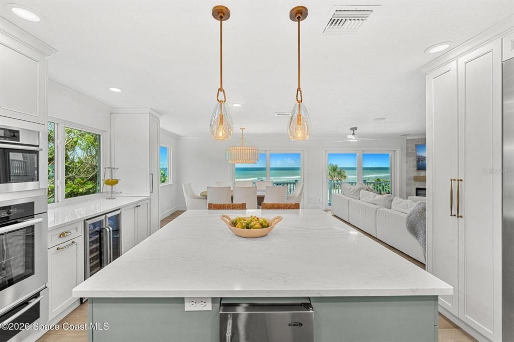 For Sale: $4,490,000 (4 beds, 4 baths, 3768 Square Feet)