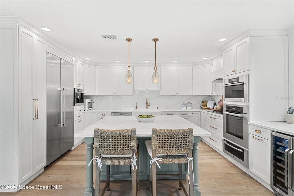 For Sale: $4,490,000 (4 beds, 4 baths, 3768 Square Feet)