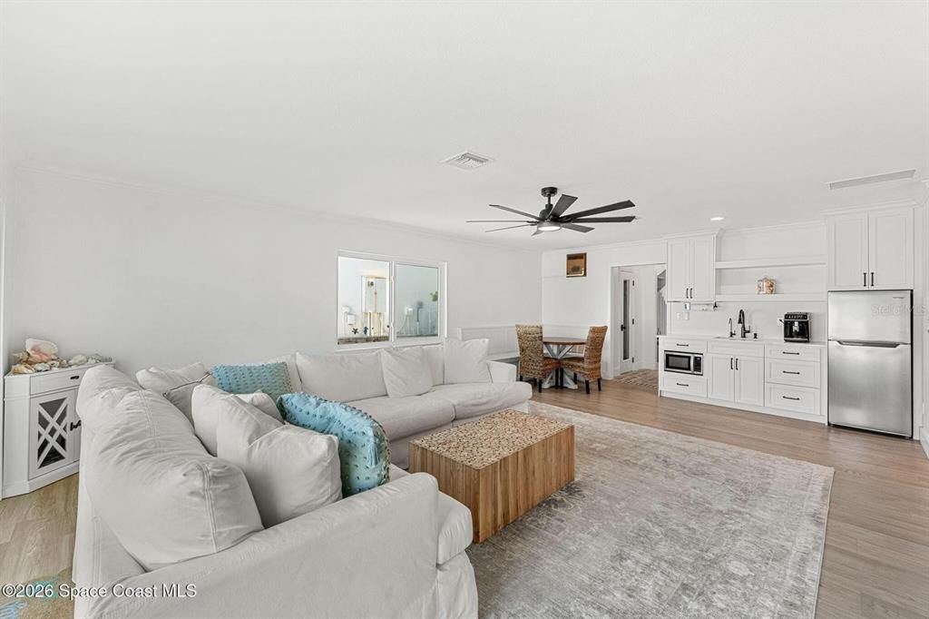 For Sale: $4,490,000 (4 beds, 4 baths, 3768 Square Feet)