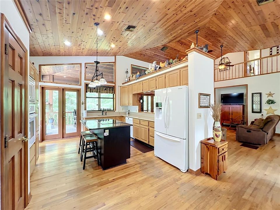 For Sale: $649,900 (4 beds, 2 baths, 1850 Square Feet)
