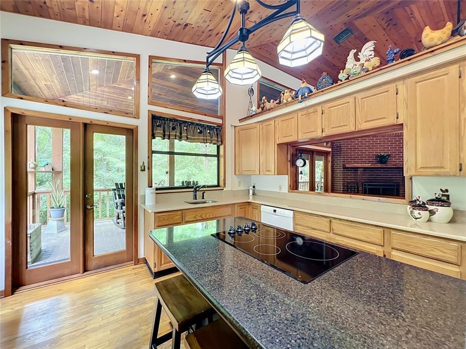 For Sale: $649,900 (4 beds, 2 baths, 1850 Square Feet)