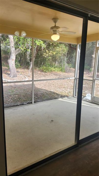 For Rent: $1,450 (2 beds, 2 baths, 960 Square Feet)