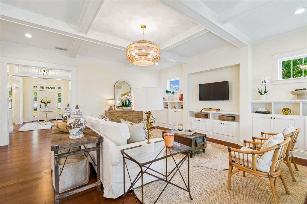 Activo con contrato: $1,175,000 (4 camas, 2 baños, 2986 Pies cuadrados)