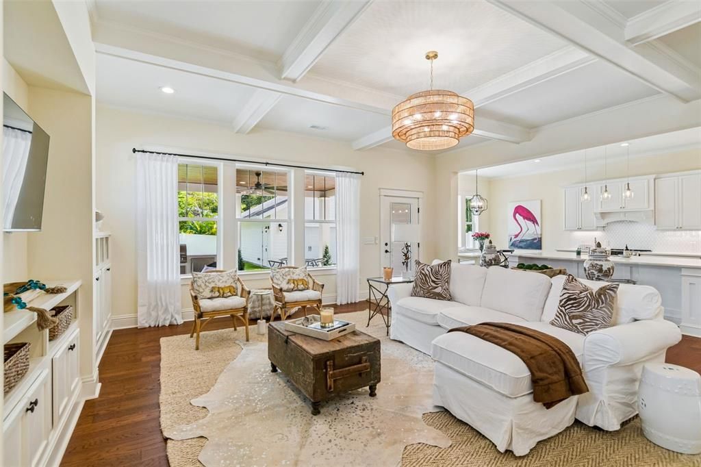 Activo con contrato: $1,175,000 (4 camas, 2 baños, 2986 Pies cuadrados)