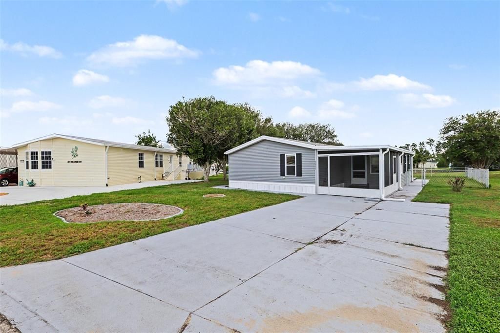 For Sale: $170,000 (3 beds, 2 baths, 1368 Square Feet)