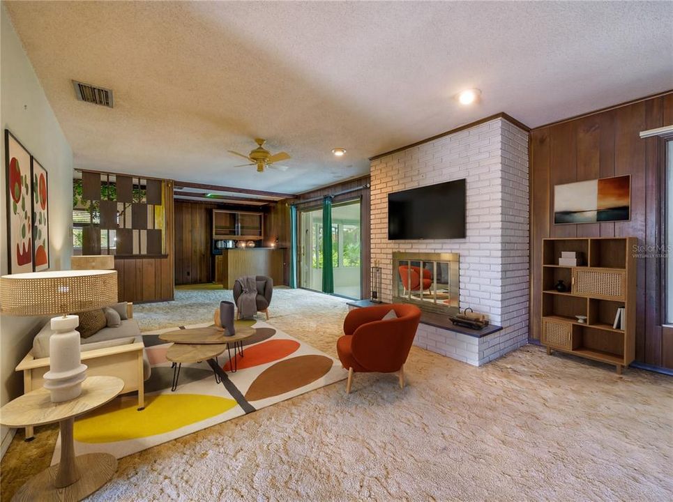 For Sale: $649,900 (3 beds, 2 baths, 1874 Square Feet)