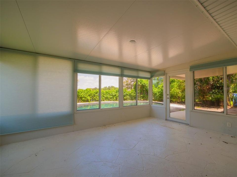For Sale: $649,900 (3 beds, 2 baths, 1874 Square Feet)