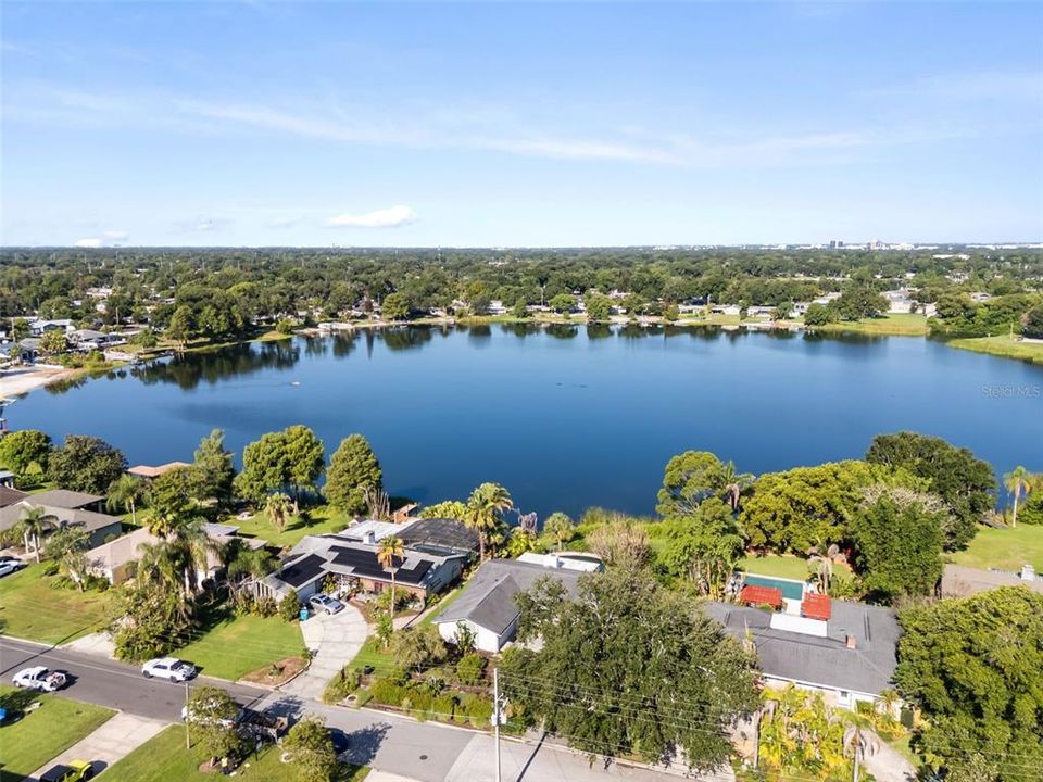 For Sale: $649,900 (3 beds, 2 baths, 1874 Square Feet)