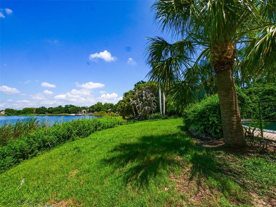For Sale: $649,900 (3 beds, 2 baths, 1874 Square Feet)