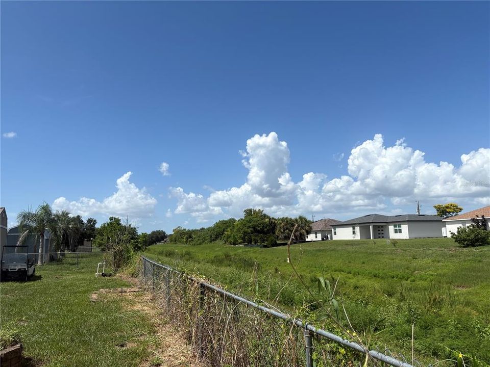 En Venta: $278,900 (3 camas, 2 baños, 1423 Pies cuadrados)