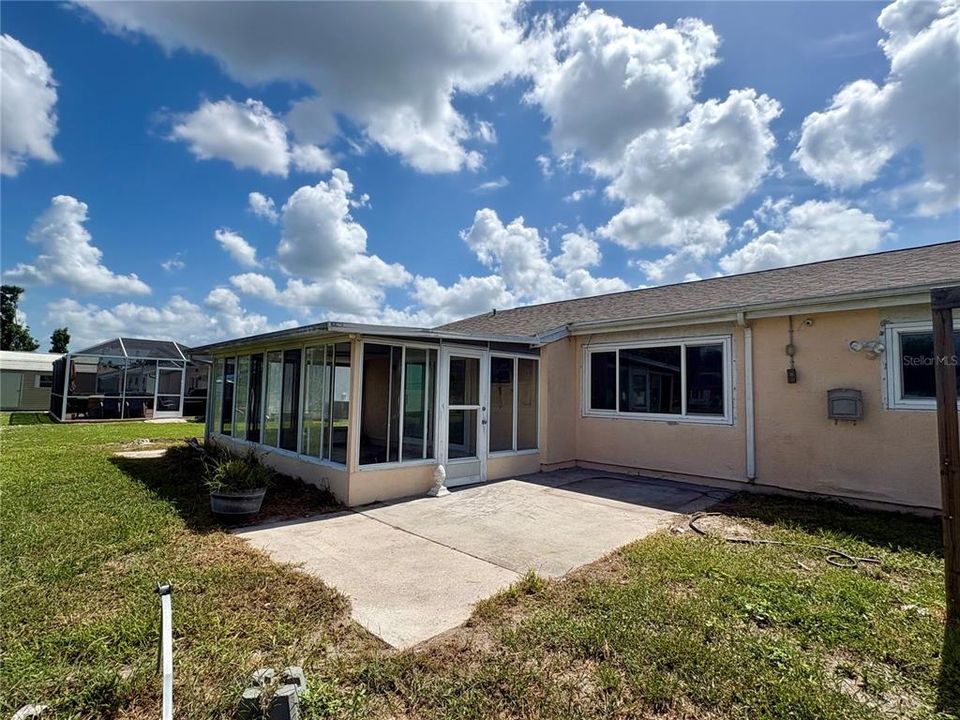 En Venta: $278,900 (3 camas, 2 baños, 1423 Pies cuadrados)