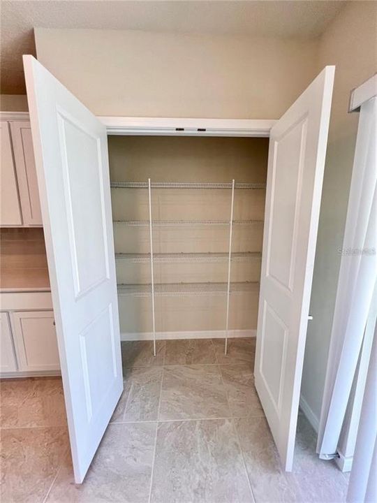 В аренду: $2,750 (4 спален, 3 ванн, 2207 Квадратных фут)