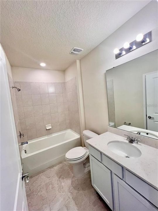 В аренду: $2,750 (4 спален, 3 ванн, 2207 Квадратных фут)