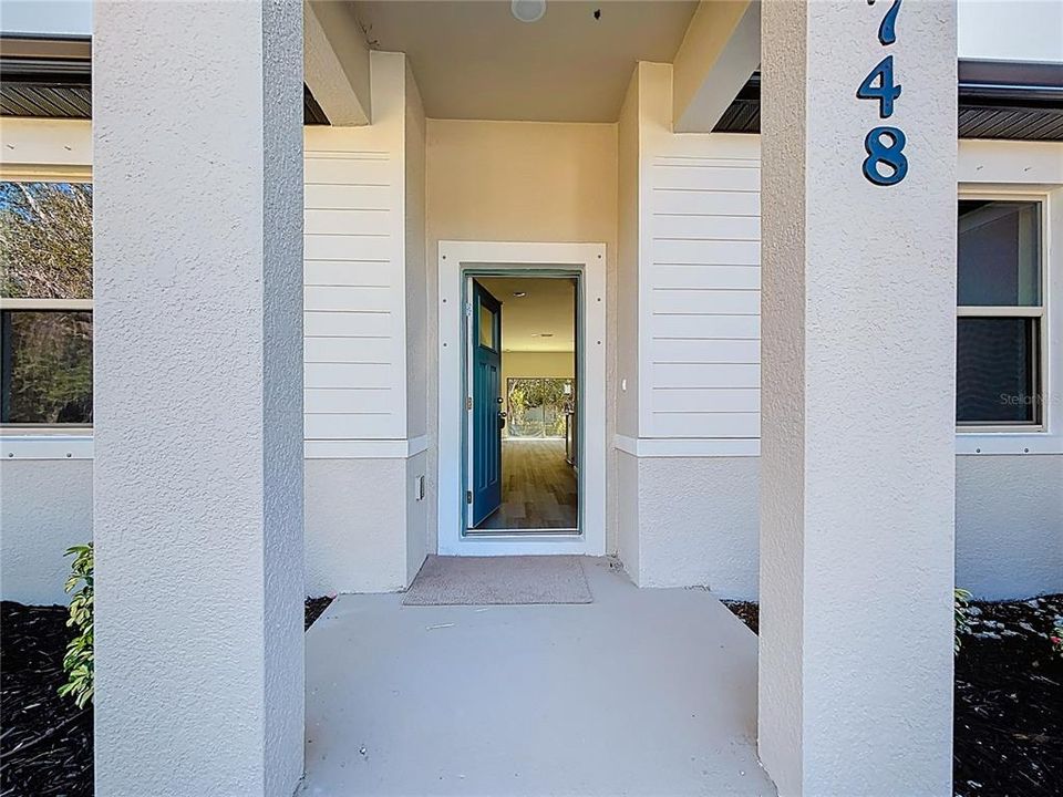 En Venta: $329,900 (4 camas, 2 baños, 1810 Pies cuadrados)