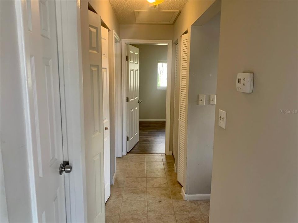 En Venta: $325,000 (4 camas, 0 baños, 1750 Pies cuadrados)