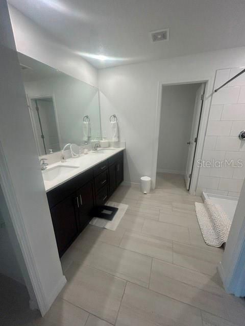 В аренду: $3,700 (6 спален, 3 ванн, 3092 Квадратных фут)