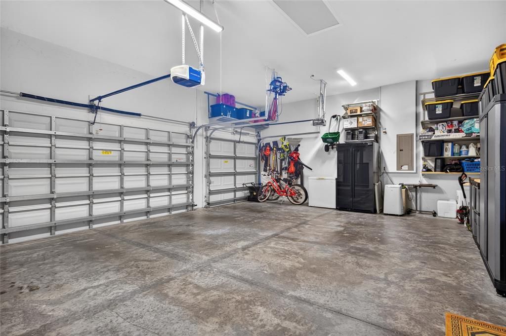 En Venta: $605,000 (3 camas, 3 baños, 2541 Pies cuadrados)