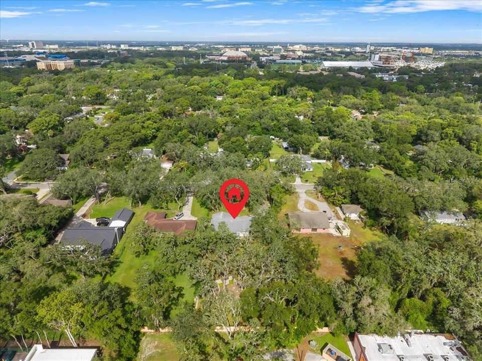 En Venta: $499,900 (4 camas, 2 baños, 1937 Pies cuadrados)