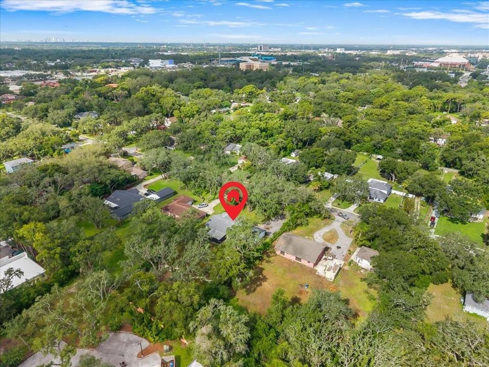 En Venta: $499,900 (4 camas, 2 baños, 1937 Pies cuadrados)