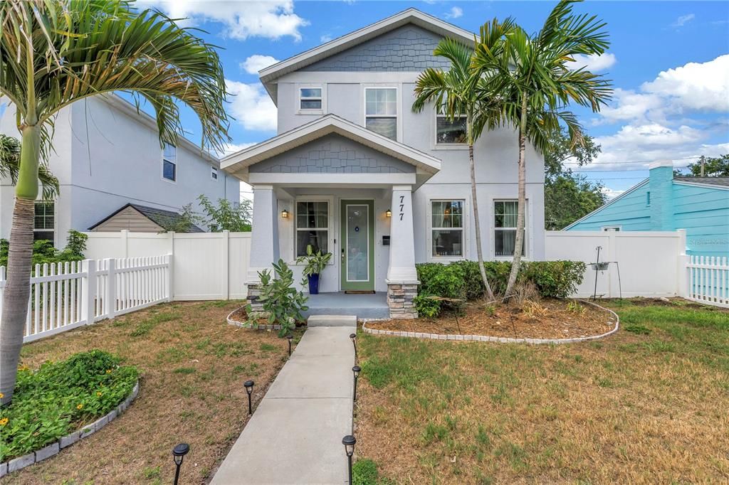 Active With Contract: $725,000 (3 beds, 2 baths, 1748 Square Feet)