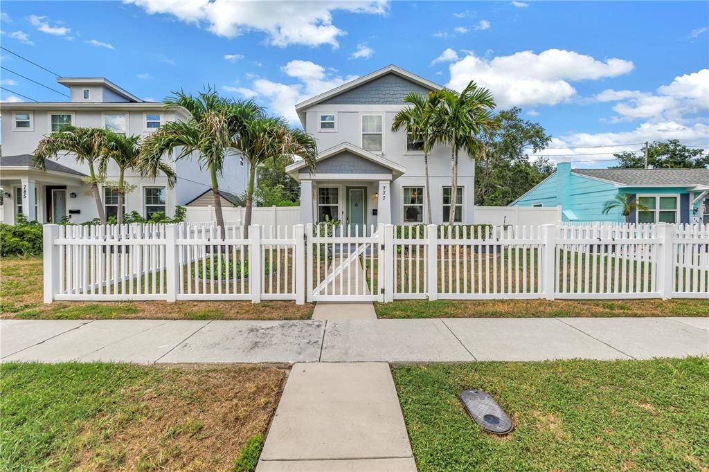 Active With Contract: $725,000 (3 beds, 2 baths, 1748 Square Feet)