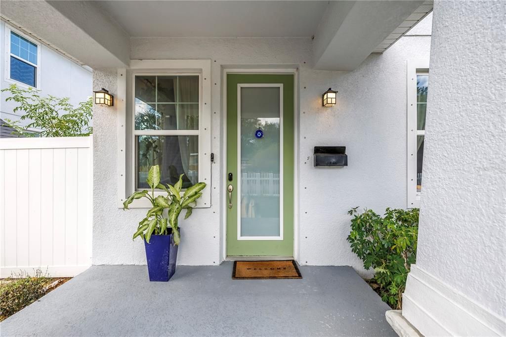 Active With Contract: $725,000 (3 beds, 2 baths, 1748 Square Feet)