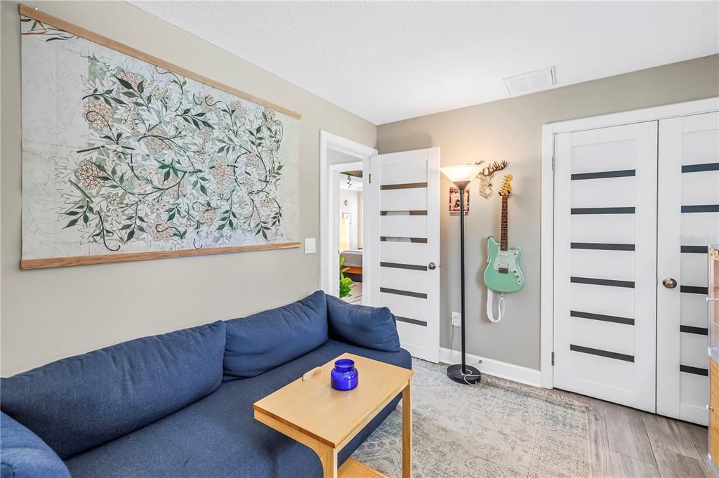 Active With Contract: $725,000 (3 beds, 2 baths, 1748 Square Feet)