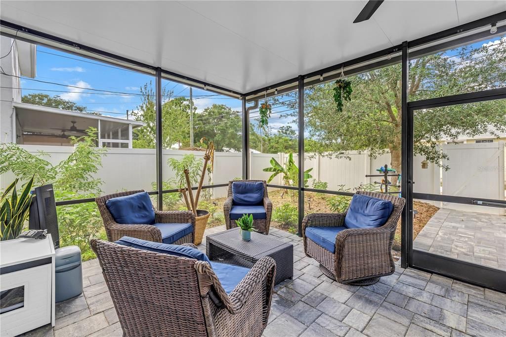 Active With Contract: $725,000 (3 beds, 2 baths, 1748 Square Feet)