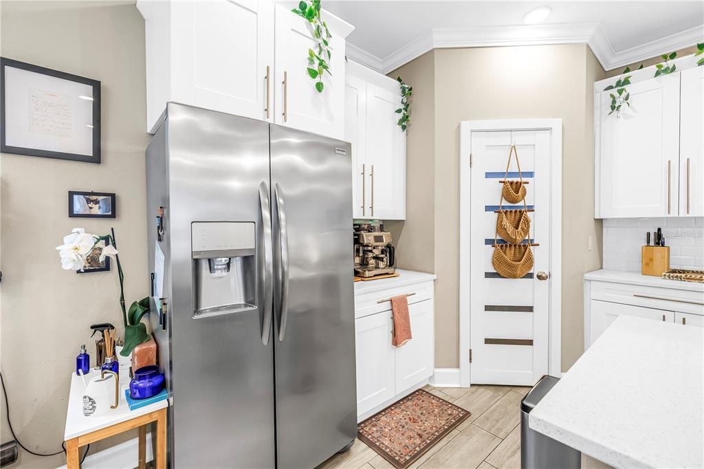 Active With Contract: $725,000 (3 beds, 2 baths, 1748 Square Feet)