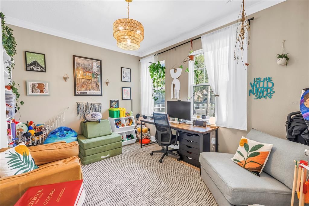 Active With Contract: $725,000 (3 beds, 2 baths, 1748 Square Feet)