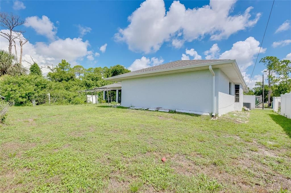 En Venta: $298,000 (3 camas, 2 baños, 1958 Pies cuadrados)