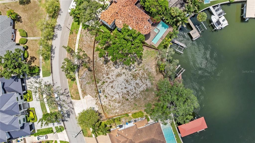 For Sale: $4,890,000 (0.40 acres)