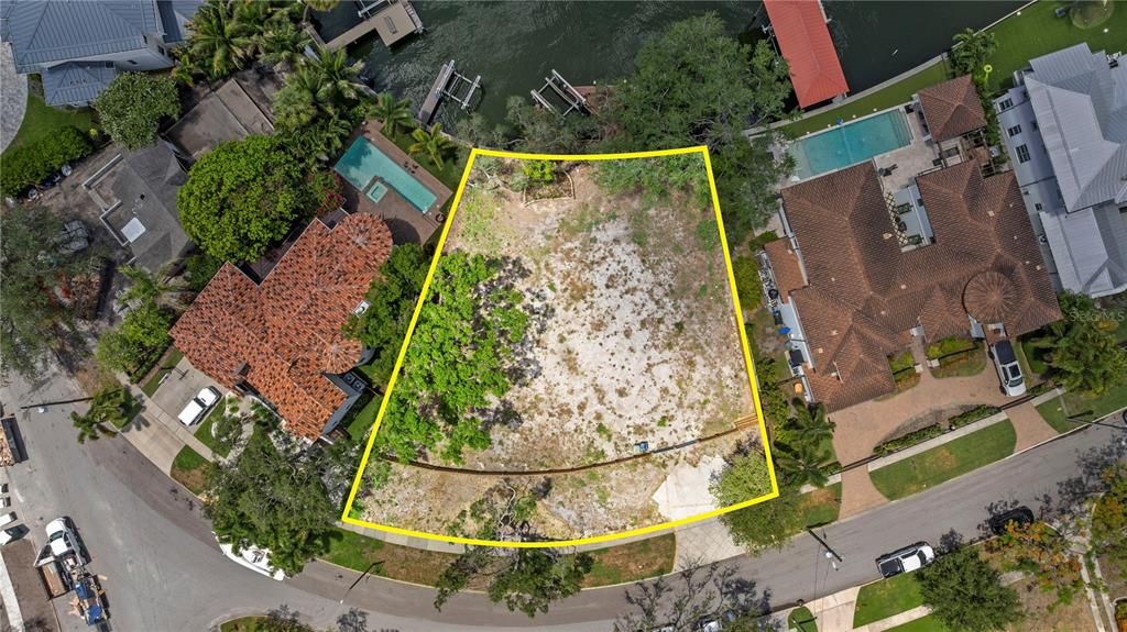 For Sale: $4,890,000 (0.40 acres)