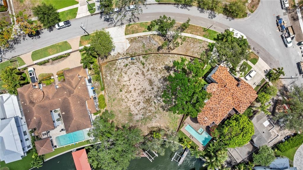 For Sale: $4,890,000 (0.40 acres)