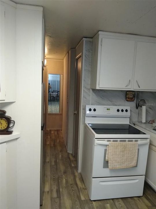На продажу: $350,000 (2 спален, 2 ванн, 1056 Квадратных фут)