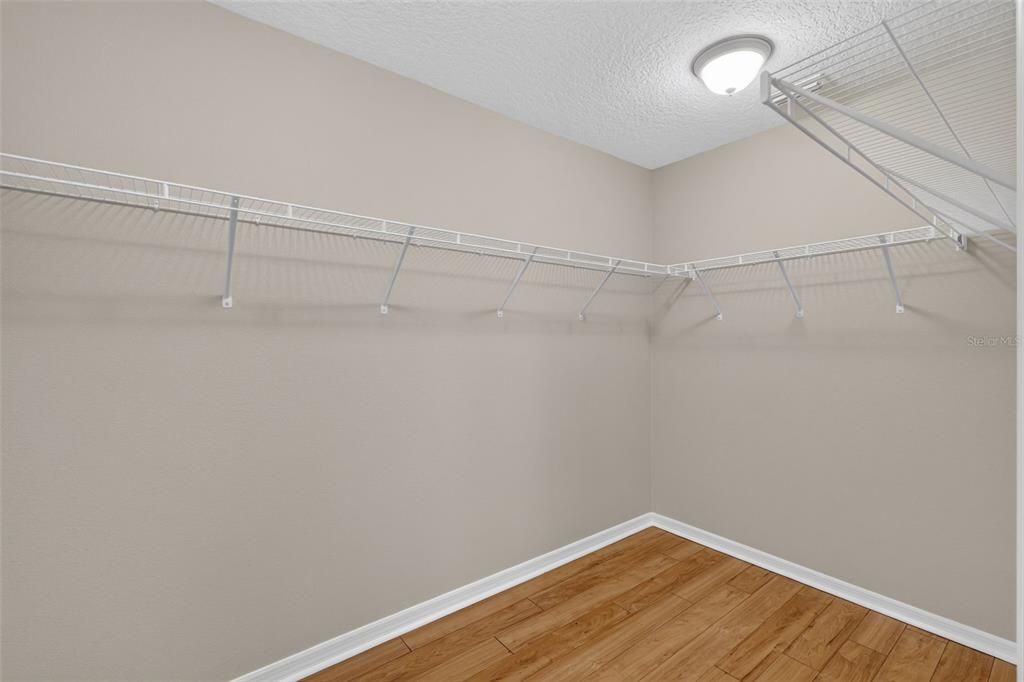 For Sale: $425,000 (3 beds, 2 baths, 1541 Square Feet)