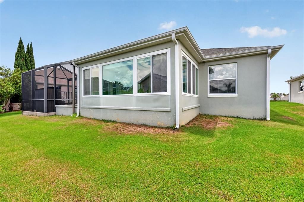 For Sale: $425,000 (3 beds, 2 baths, 1541 Square Feet)