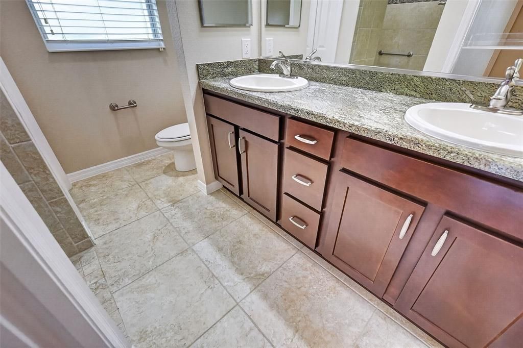 For Sale: $425,000 (3 beds, 2 baths, 1541 Square Feet)
