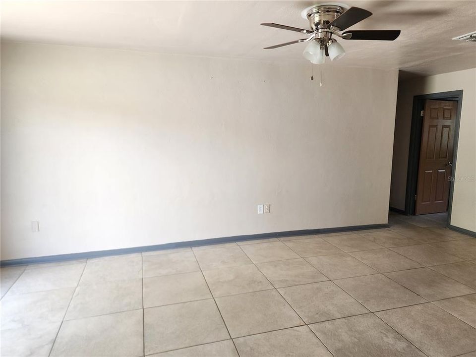 На продажу: $259,000 (3 спален, 2 ванн, 1631 Квадратных фут)