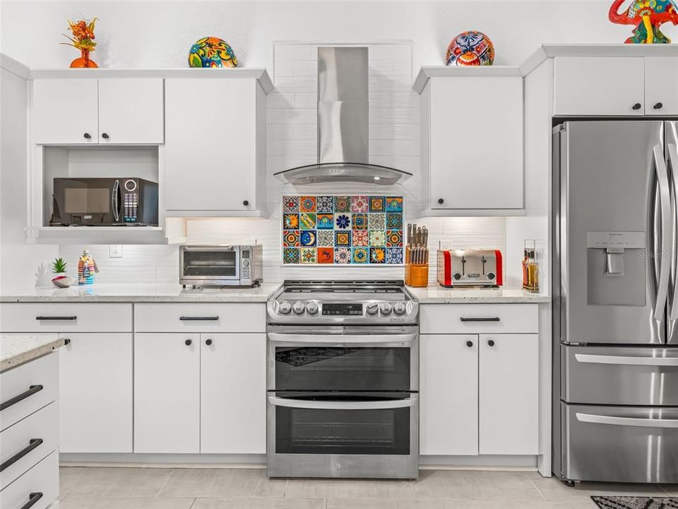 En Venta: $538,000 (3 camas, 3 baños, 2222 Pies cuadrados)