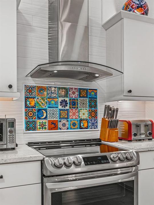 En Venta: $538,000 (3 camas, 3 baños, 2222 Pies cuadrados)