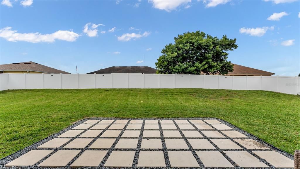 For Sale: $545,000 (4 beds, 3 baths, 2566 Square Feet)