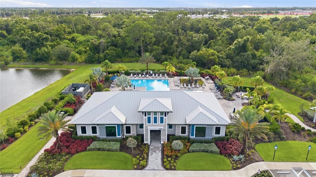 For Sale: $1,095,000 (5 beds, 4 baths, 4404 Square Feet)