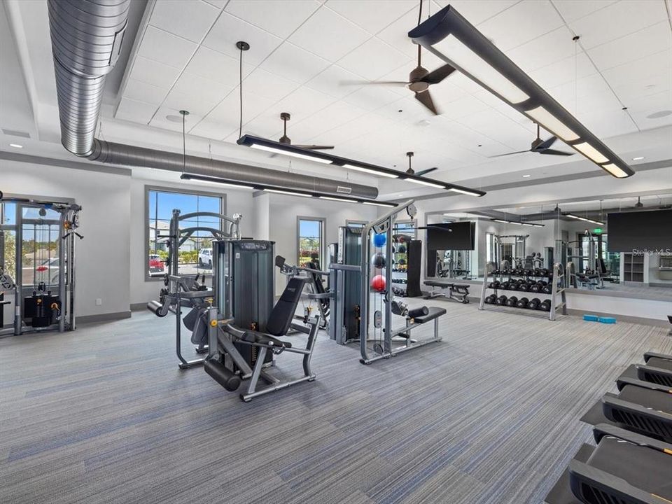 For Sale: $1,095,000 (5 beds, 4 baths, 4404 Square Feet)