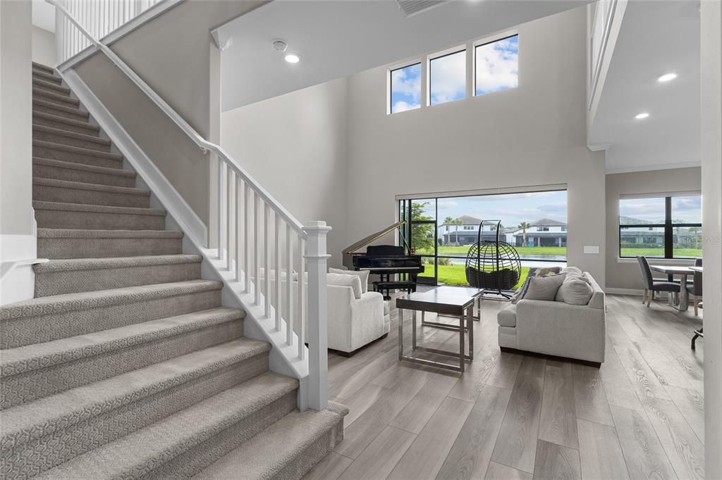 For Sale: $1,095,000 (5 beds, 4 baths, 4404 Square Feet)