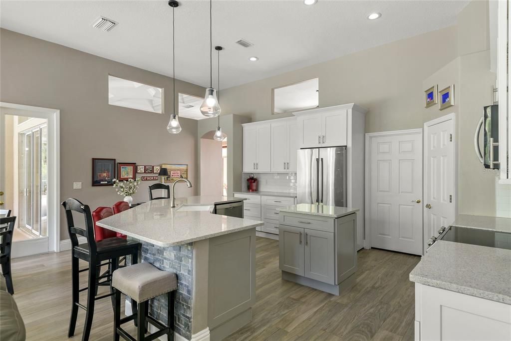 For Sale: $859,900 (4 beds, 4 baths, 3286 Square Feet)