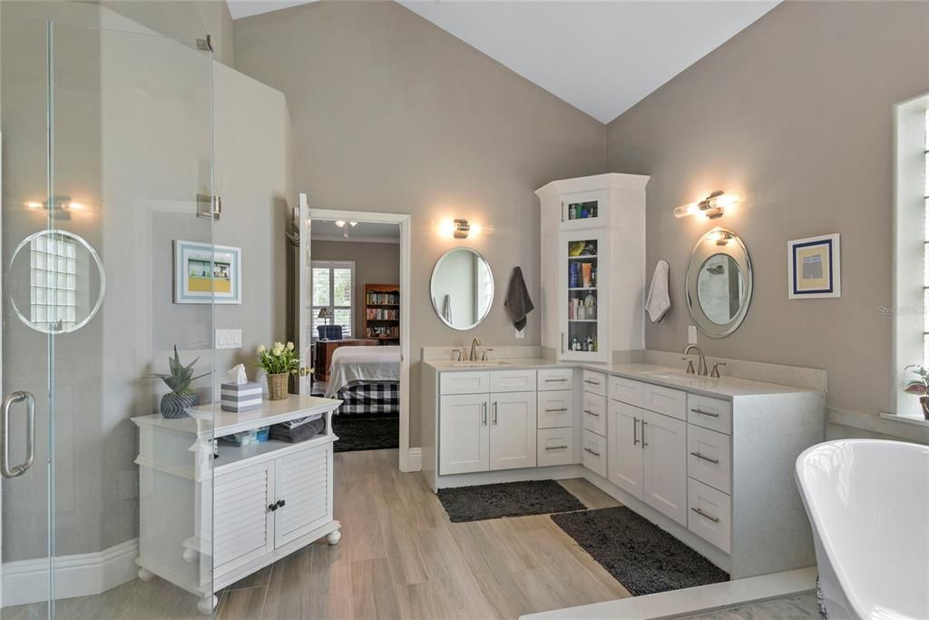 For Sale: $859,900 (4 beds, 4 baths, 3286 Square Feet)