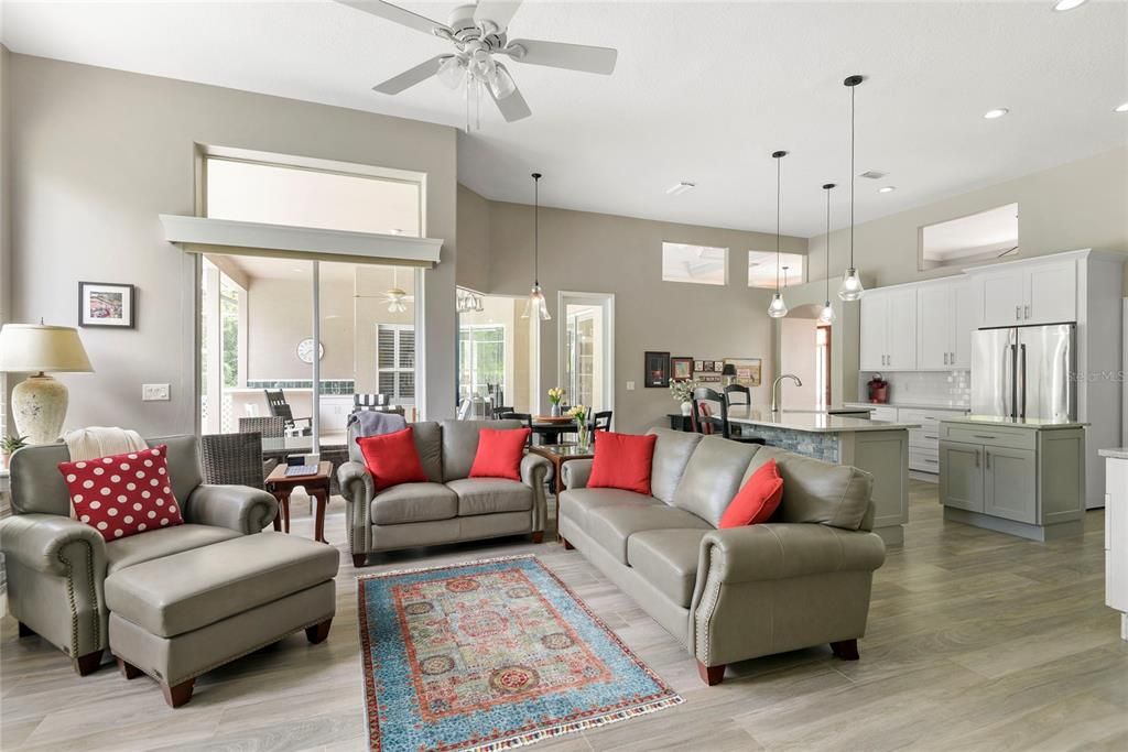 For Sale: $859,900 (4 beds, 4 baths, 3286 Square Feet)